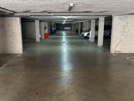 vente parking sécurisé