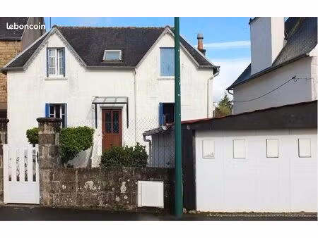 bannalec  29380 maison de bourg