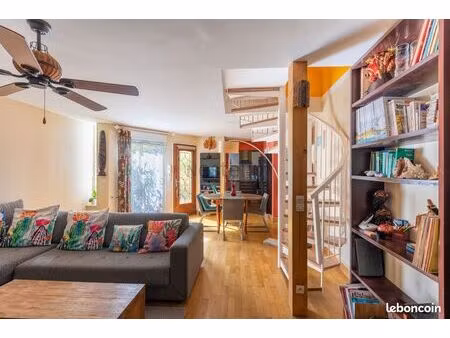 maison 3 pièces 80 m²