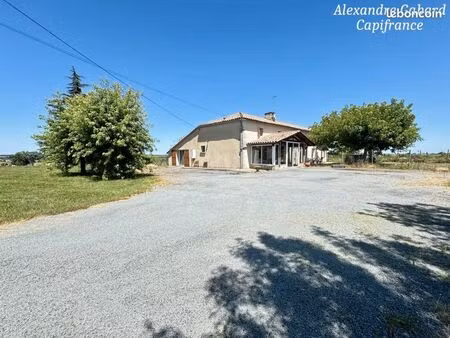 maison 7 pièces 180 m²