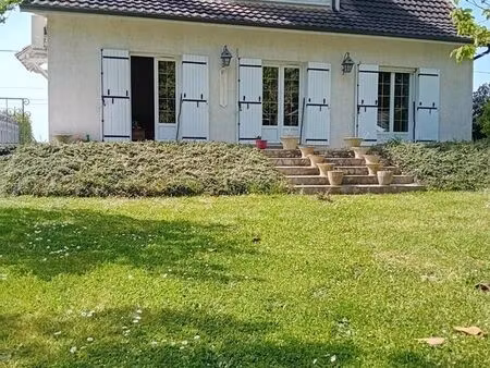 maison individuelle 4 chambres plus bureau