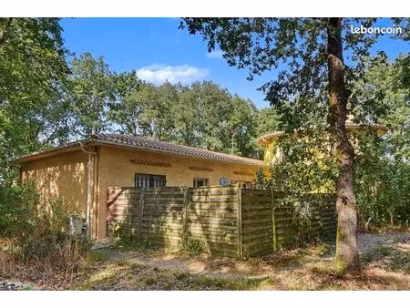 propriété 7 pièces 225 m²