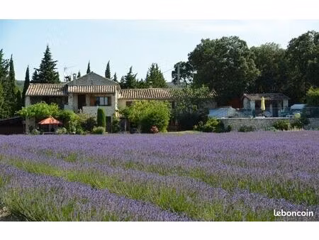 appartement au calme proche grignan
