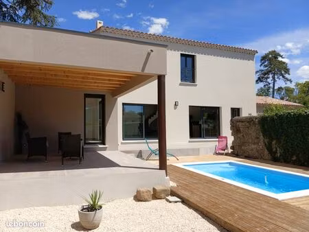 villa neuve tout commerce à pied 5 minutes d'uzes frais de notaire inclus