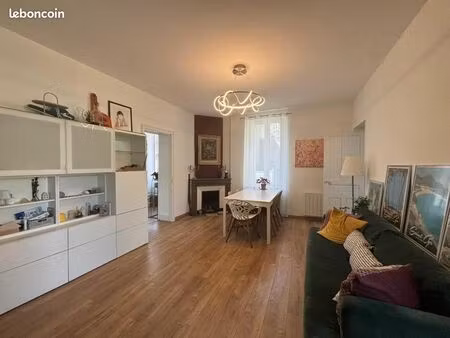 maison 3 pièces 74 m²