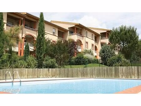 rare tres agreable grand t2 + piscine & garage sur hauteur de l union