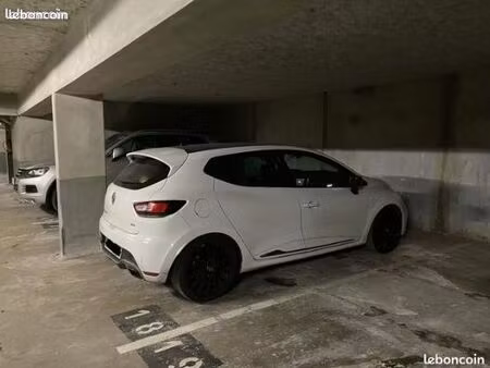 parking sous-terrain sécurisé - chartrons