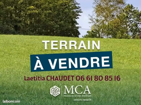 terrain 1 017 m² le temple