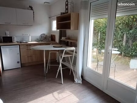 appartement étudiant 550e (eau + elec incluses). blanquefort 33
