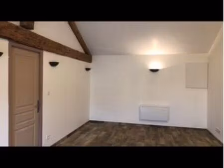 à louer joli appartement