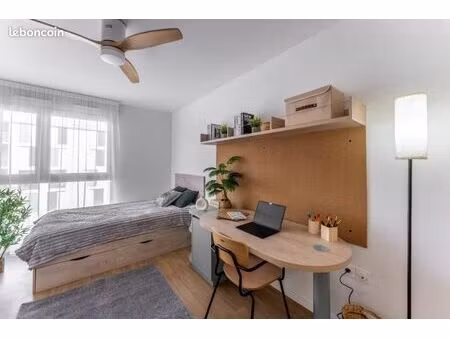 studio 1 pièce 18 m²