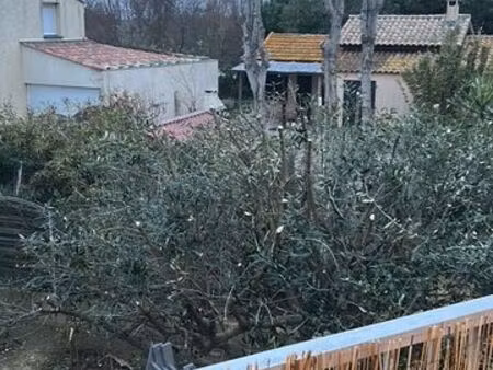 t2 refait à neuf balcon de la mer