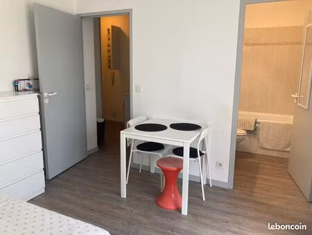 studio meublé 20 m² pessac proche tram b / domaine universitaire – avec balcon et parking