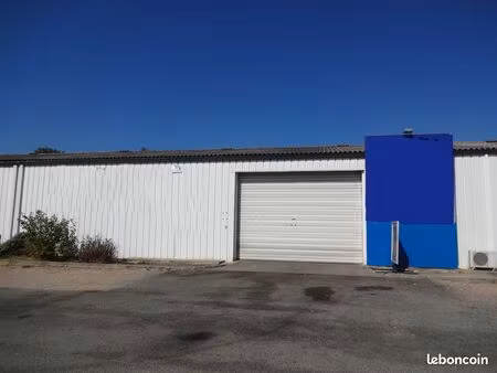 local industriel 320 m2