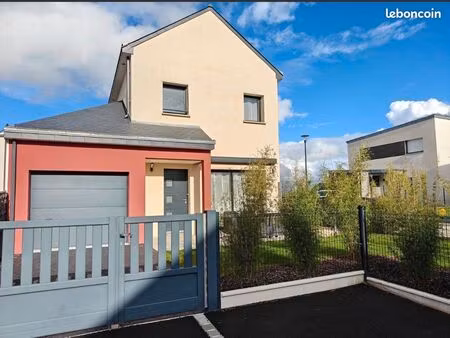 maison 6 pièces 94 m²