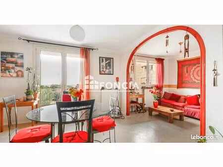 appartement lumineux en viager à béziers avec vue dégagée