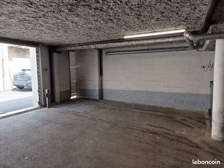 parking bordeaux victoire