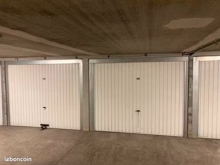 box / garage fermé à vendre - montpellier ovalie