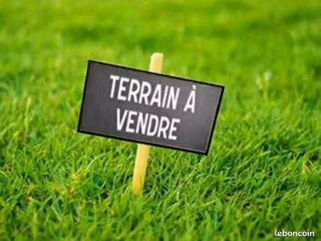 terrain 474 m² domagne