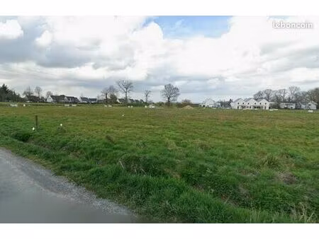 terrain 472 m² saint armel