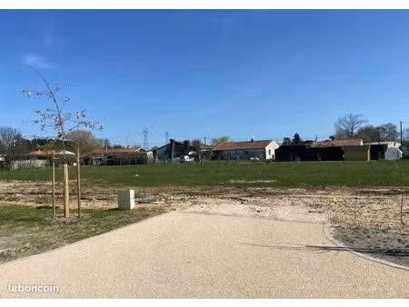 terrain 515 m² saint laurent medoc