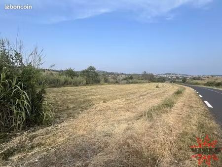 terrain 3789 m² lespignan