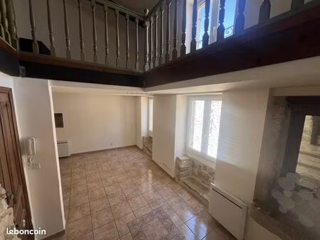 appartement 1 pièce 46 m²