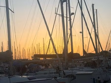 cherche marina à louer à l’année