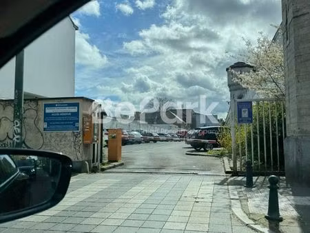 parking à louer à ducpétiaux 102 saint-gilles (vbe38295)
