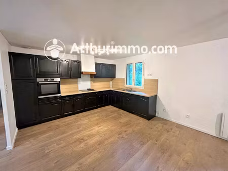 location maison 5 pièces 114 m2 à trévoux