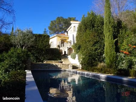 villa de charme de 135 m2 avec piscine