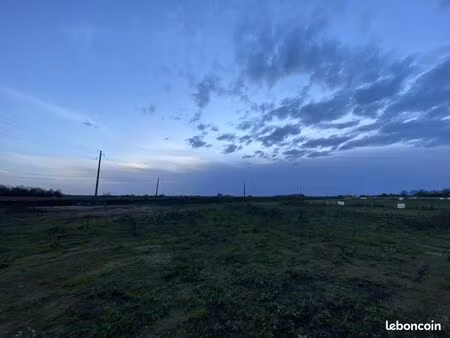 terrain 260 m² chateaugiron