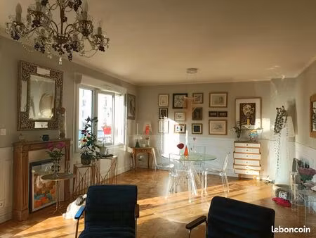 appartement t5 triangle d'or avec ascenseur