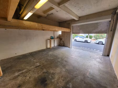 saint cyprien patte d'oie garage de 28m² avec potentiel de transformation en local profess