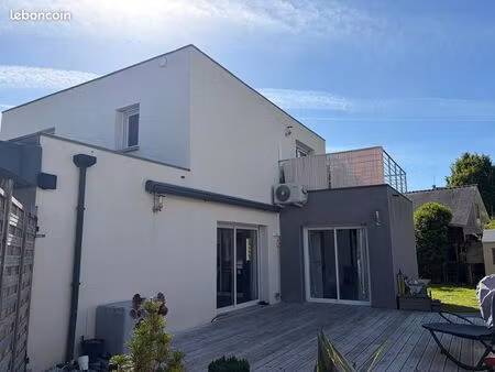 maison moderne direct propriétaire  calme et proche du centre ville et 15min de la mer