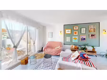 maison vinassan 3 pièces 89 m²