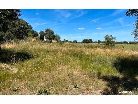 terrain 630 m² aussonne