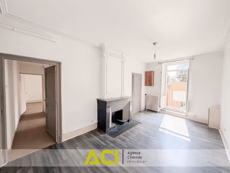 macon - appartement t3 avec balcon