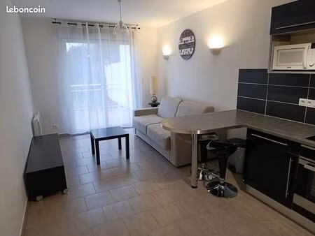 studio meublé