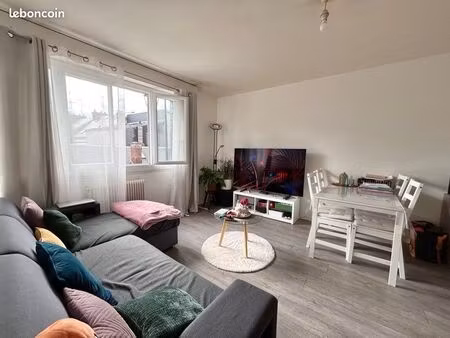 bel appartement f2 avec parking & cave – évreux centre – 710 cc