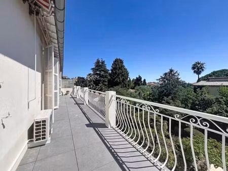 appartement - 4 pièces - 97.54 m²