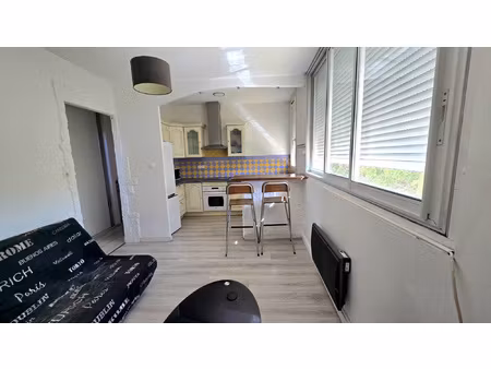 t2 de 35 m2 avec place parking
