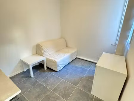 studio meublé