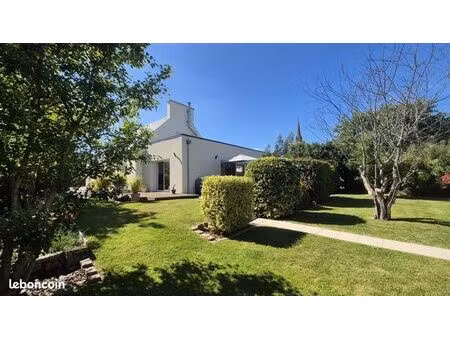 maison 6 pièces 153 m²