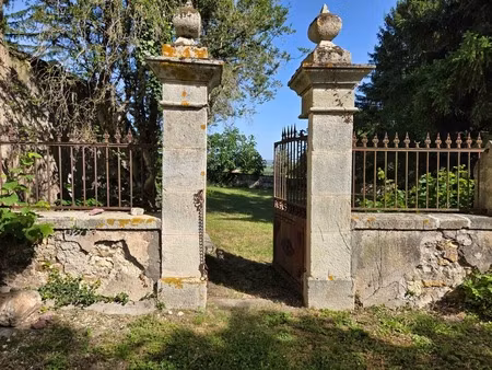 exclusivite / propriété rare / 63160 glaine montaigut