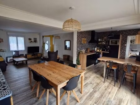 guipavas centre - maison familiale rénovée 121m2 - 4 chambres - suite parentale au rdc