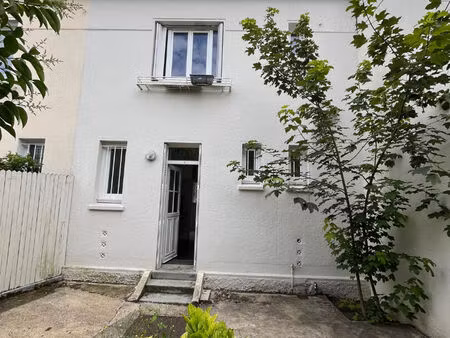 maison le plessis robinson 3 pièce(s) 83 m2