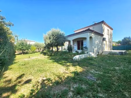 maison traditionnelle 134 m² sur terrain de 877 m²  sans vis-à-vis