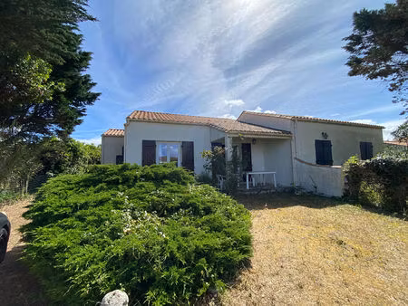 saint denis - maison 2 chambres - 50 m² - proche du phare