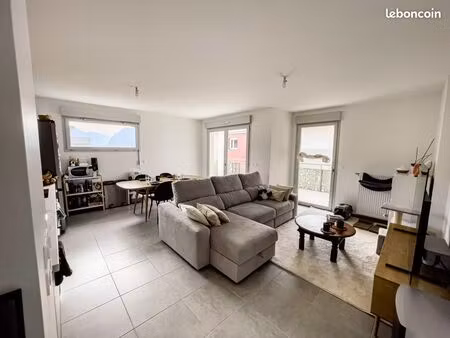 appartement 3 pièces 66 m²
